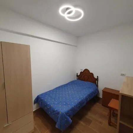 Apartment En Paseo Maritimo Almeria